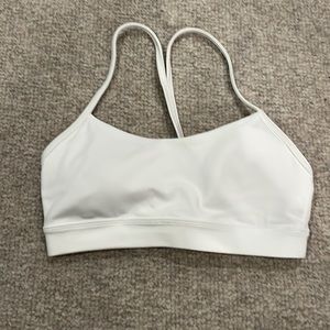 Lululemon size 4 Sports Bra